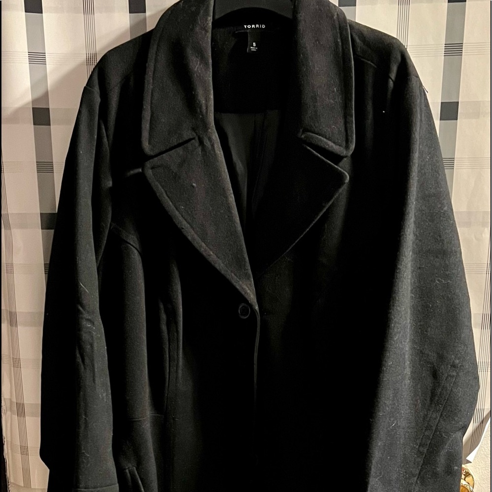 Torrid long winter coat. Sz 5 /28 W
